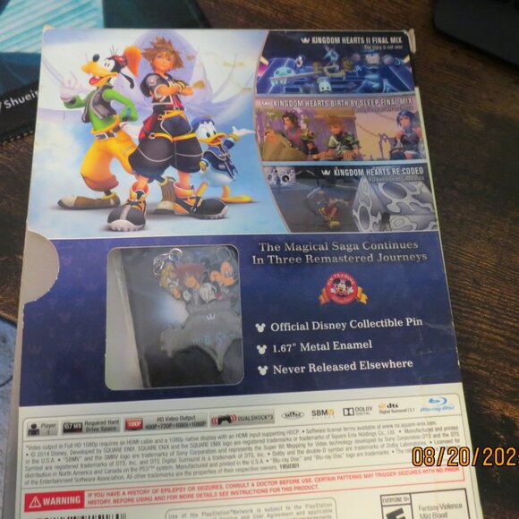PS3 Collector Limited Edition Kingdom Hearts II.5 ReMix with pin - Picture 2 of 5